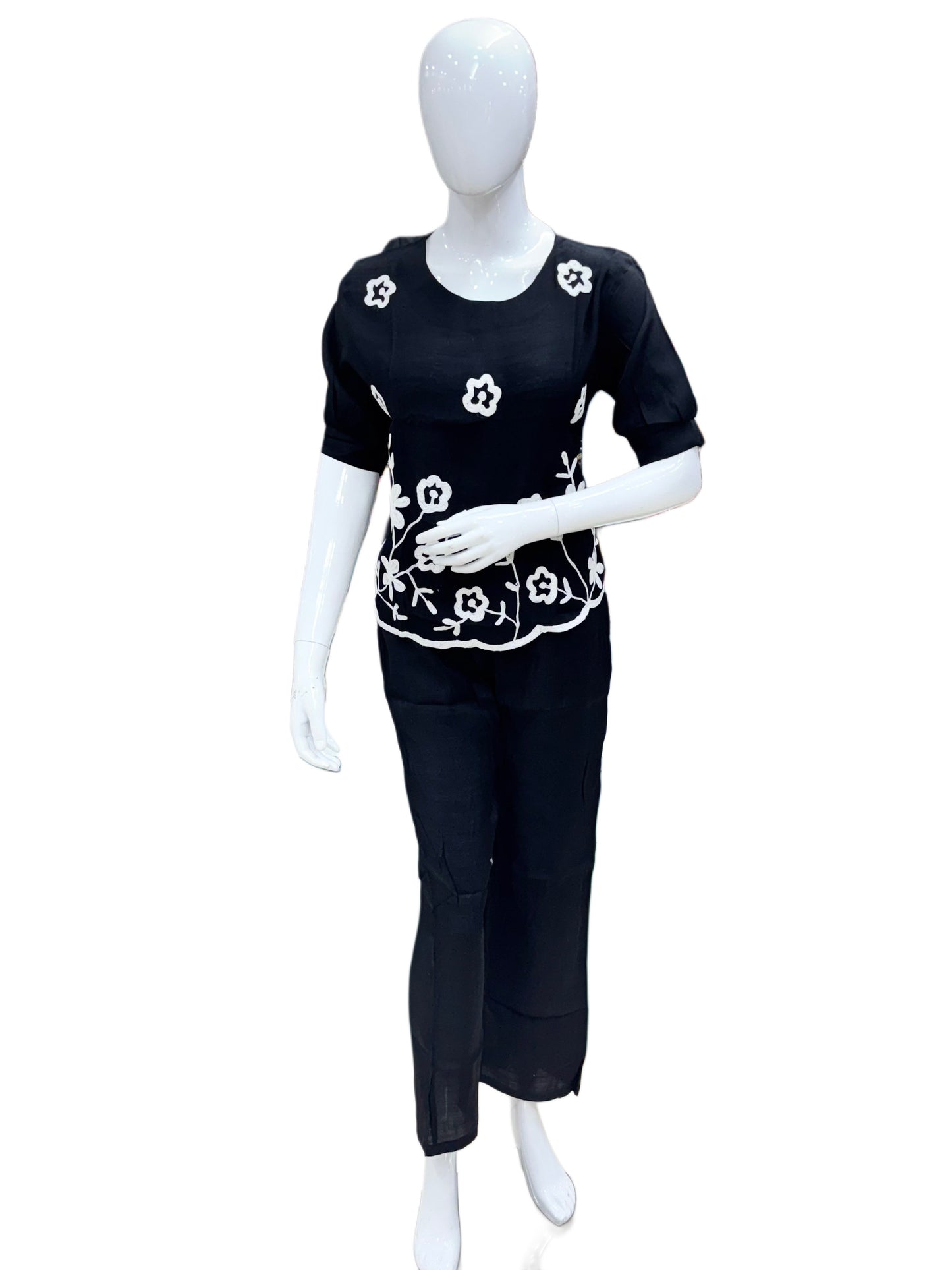 Fabulous Resham Thread Work Linen Co-Ords Set